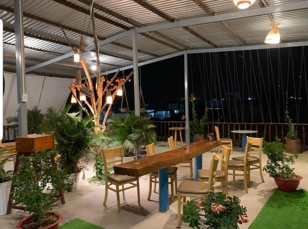 Kiwi'S Homestay & Cafe Phan Thiet Bagian luar foto
